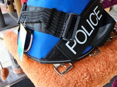 pechera para perros en forraje carlitos